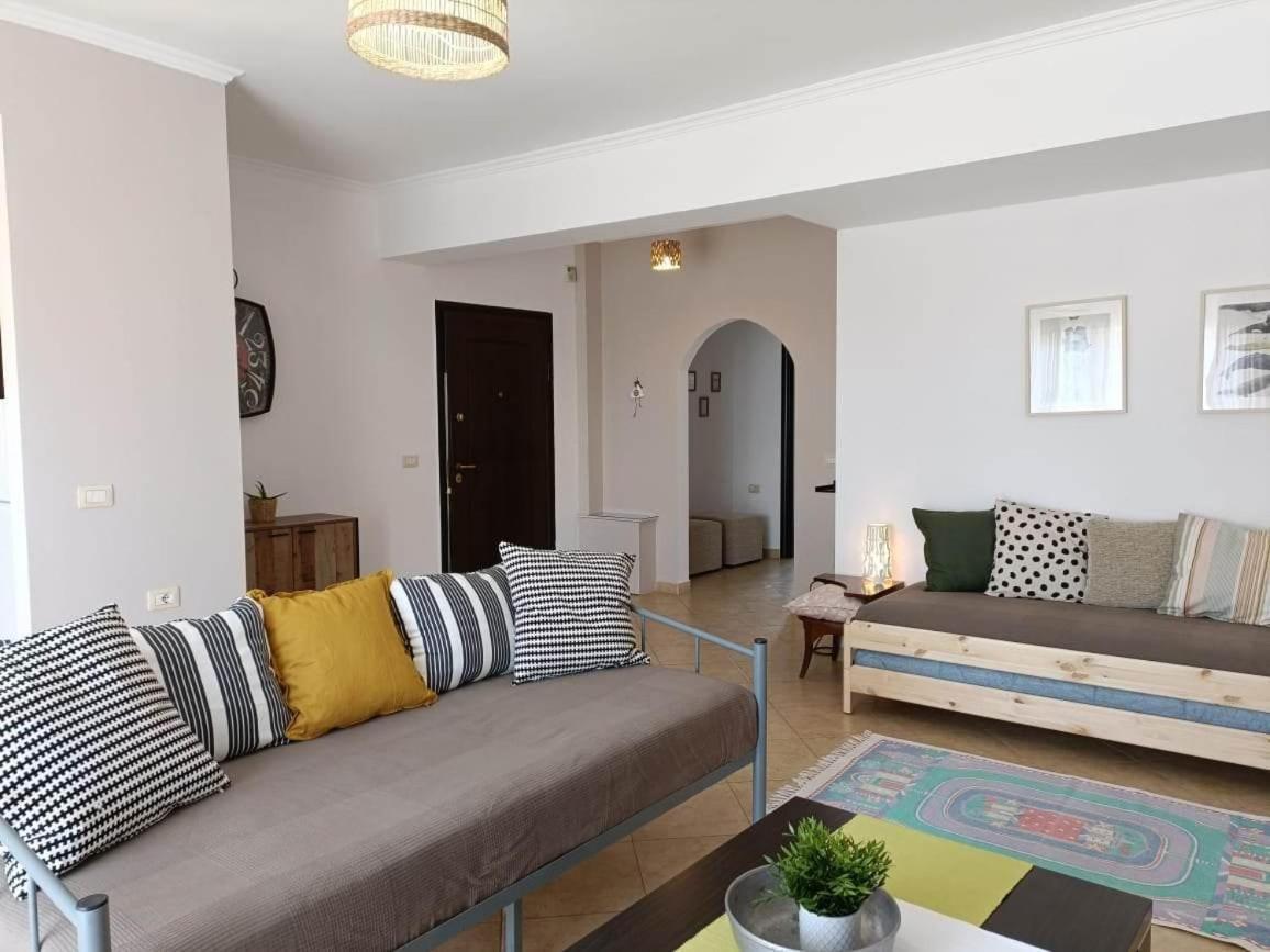 Aloe Vera Apartments Саранде Екстериор снимка