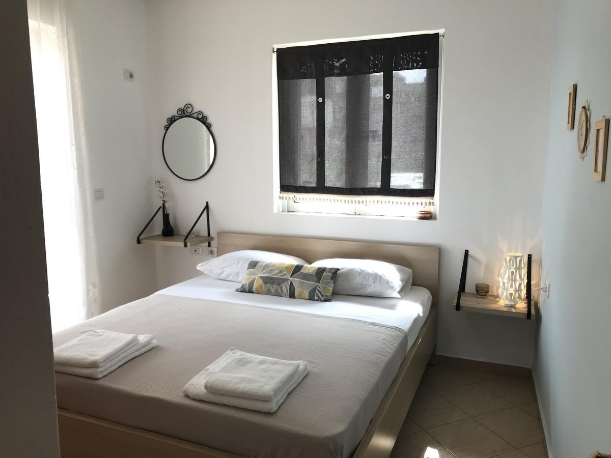 Aloe Vera Apartments Саранде Екстериор снимка