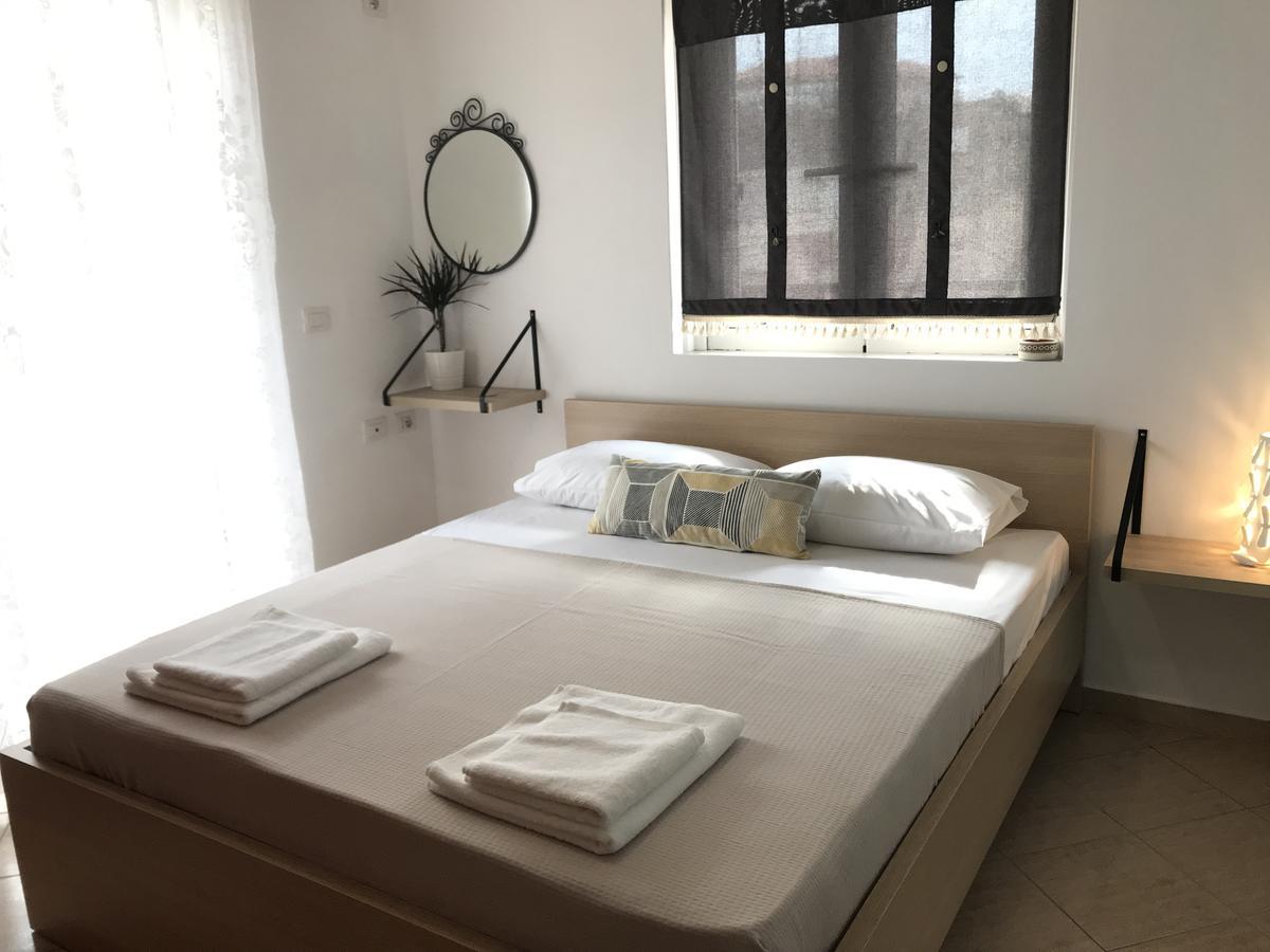 Aloe Vera Apartments Саранде Екстериор снимка