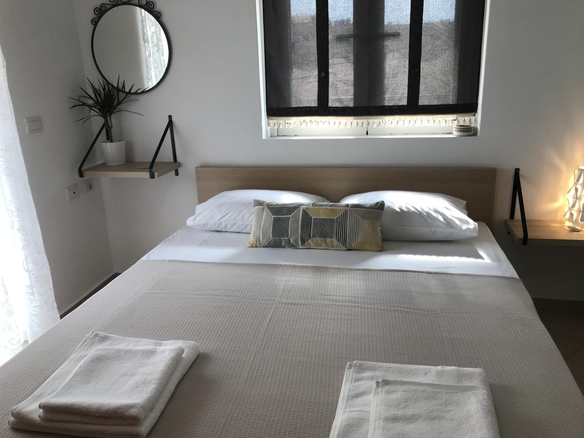 Aloe Vera Apartments Саранде Екстериор снимка