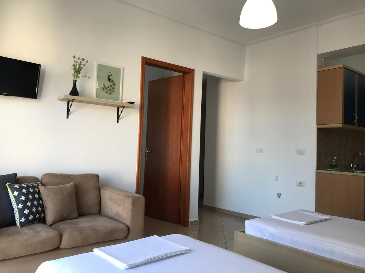 Aloe Vera Apartments Саранде Екстериор снимка