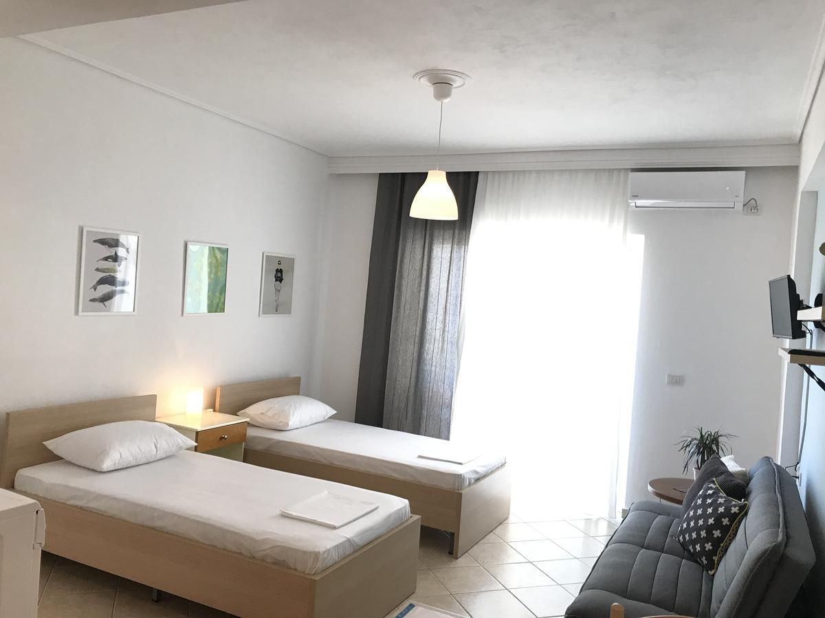 Aloe Vera Apartments Саранде Екстериор снимка