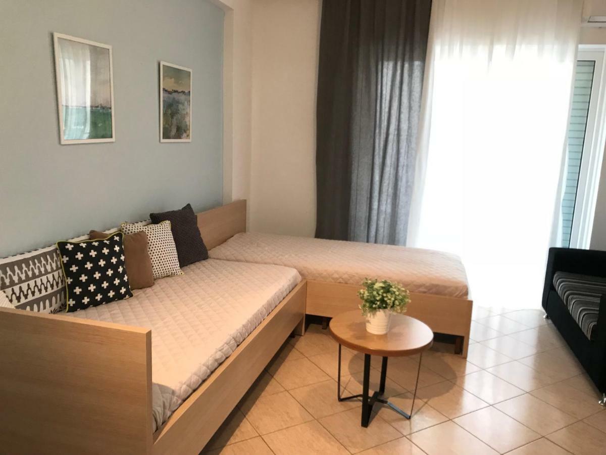 Aloe Vera Apartments Саранде Екстериор снимка